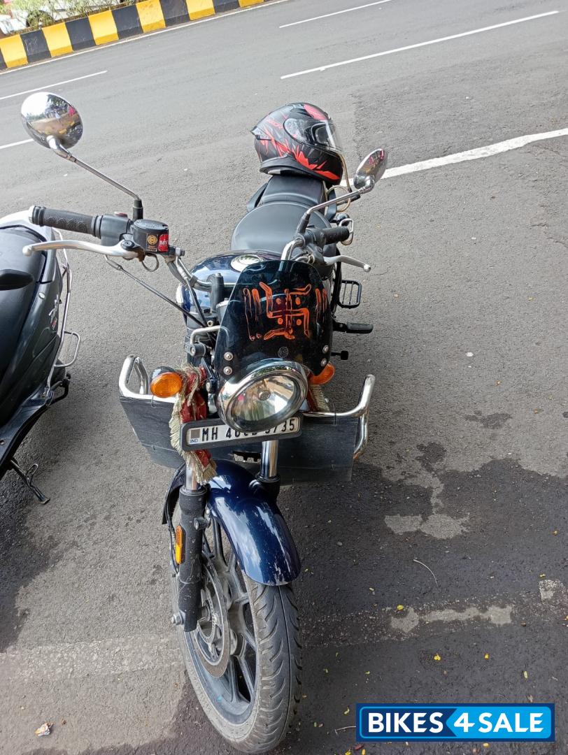 Blue Royal Enfield Meteor 350