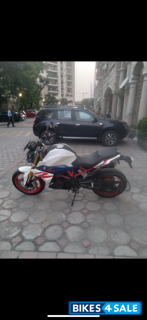 BMW G 310 R