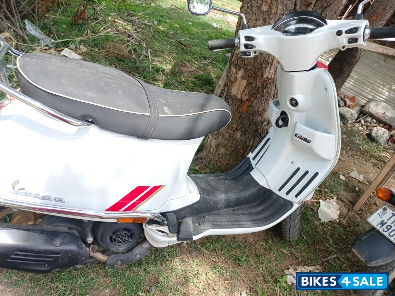 Vespa Racing Sixties 150