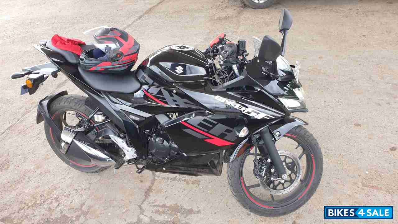 Suzuki Gixxer SF Fi