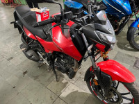 Red And Black Hero Xtreme 160R BS6