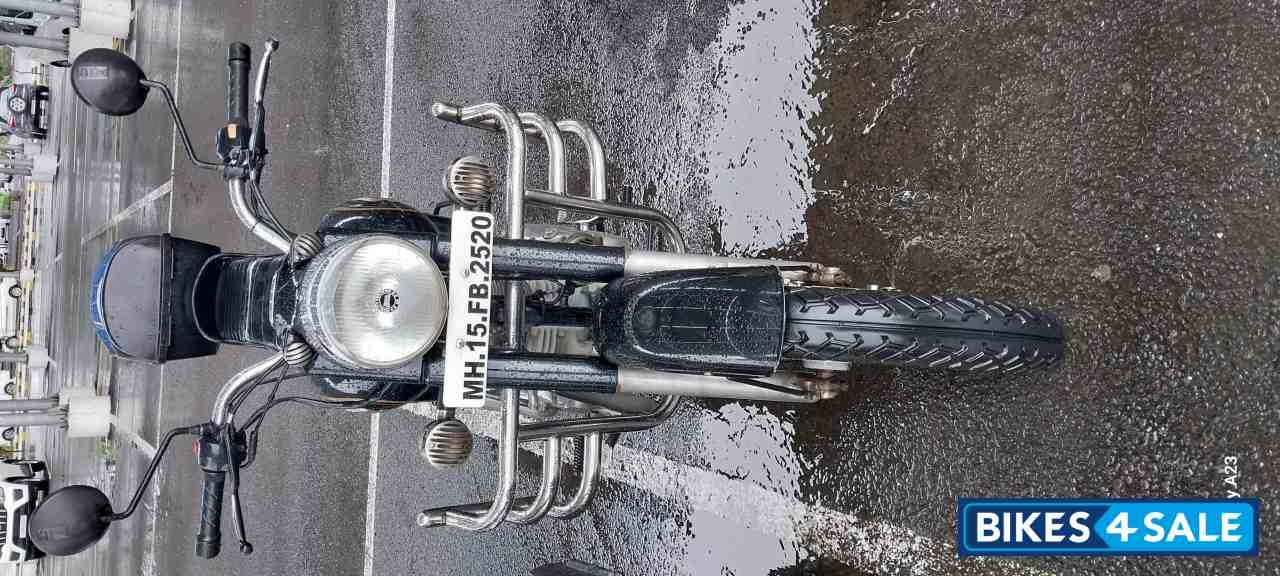 Black Royal Enfield Bullet Standard 350 Black Royal Enfield Bullet Standard 350