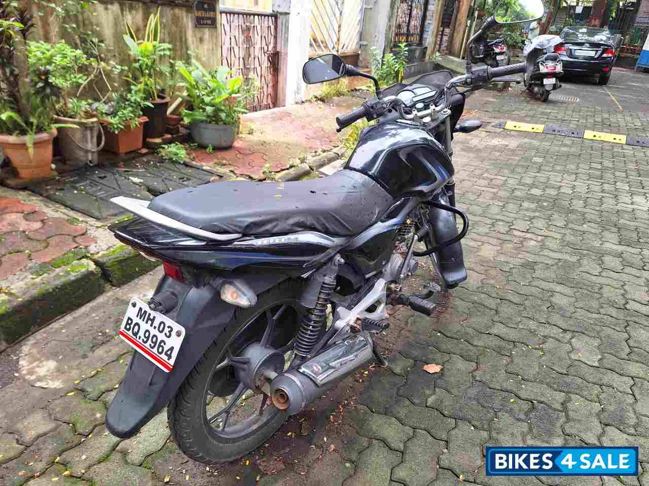 Bajaj Discover 100