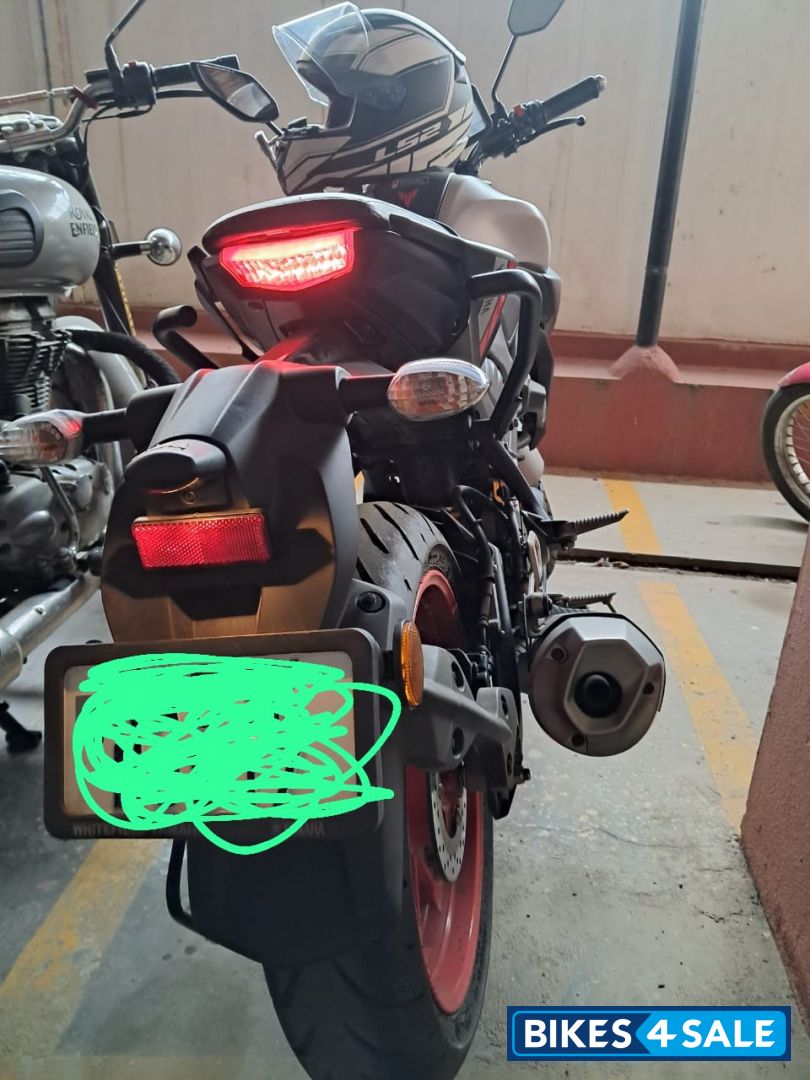 Ice Fluo Vermillion Yamaha MT-15 Ver 2.0
