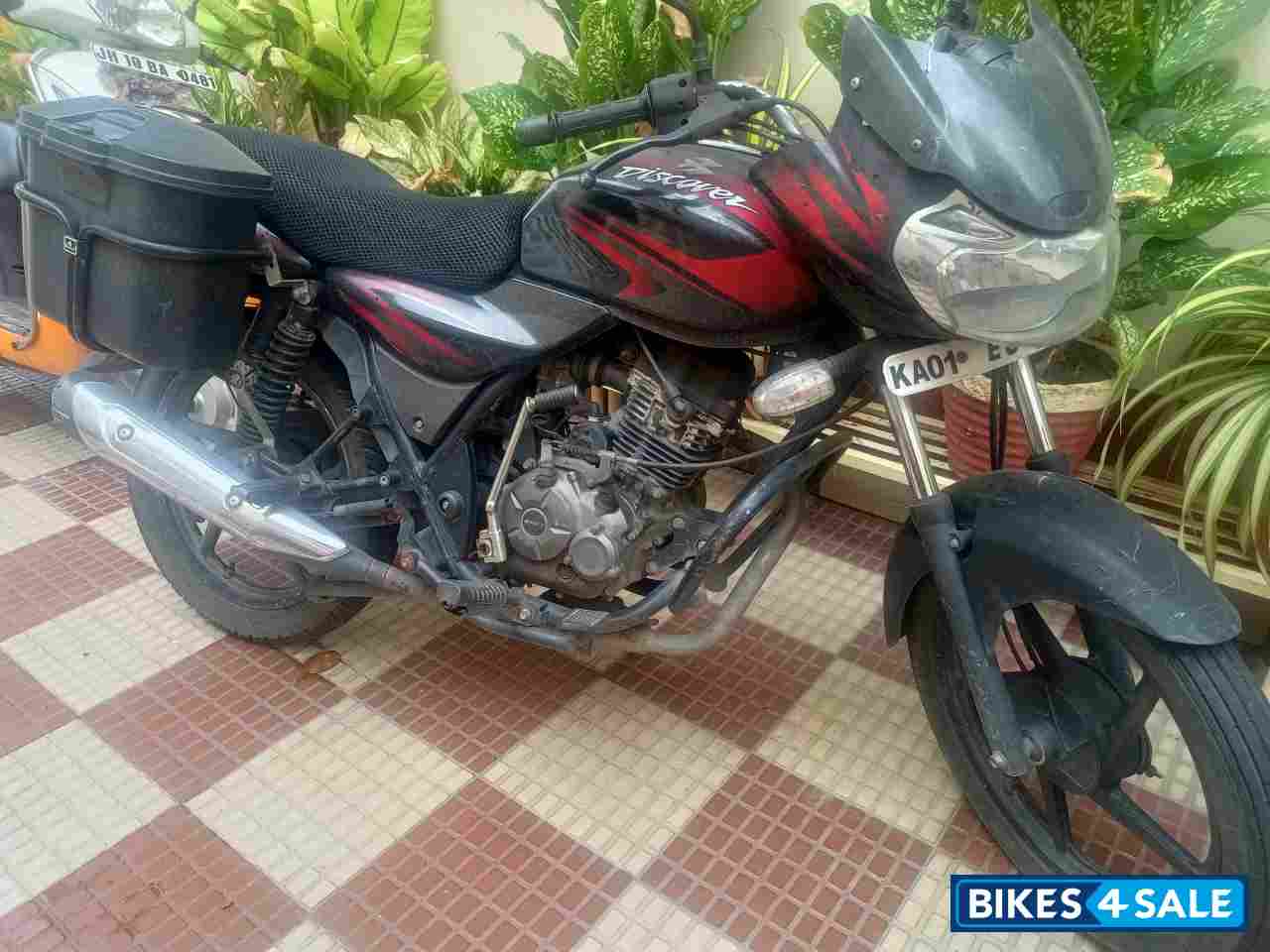 Bajaj Discover 125