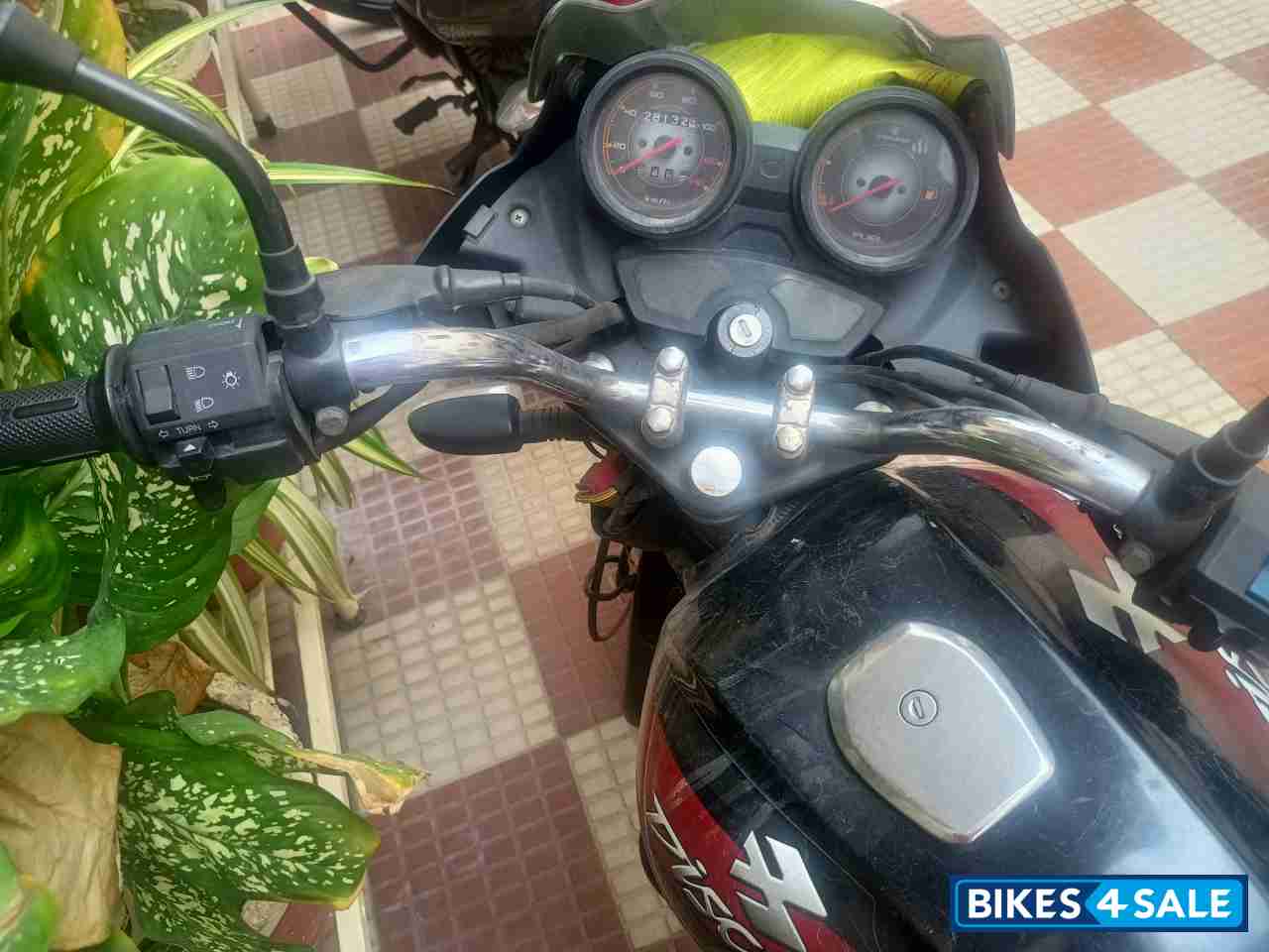 Bajaj Discover 125