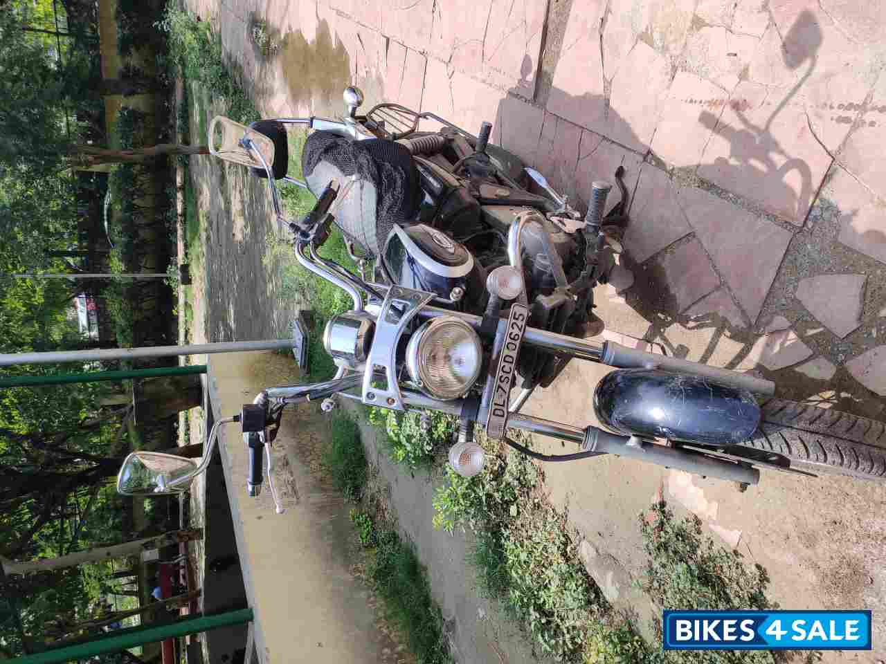 Bajaj Avenger Cruise 220