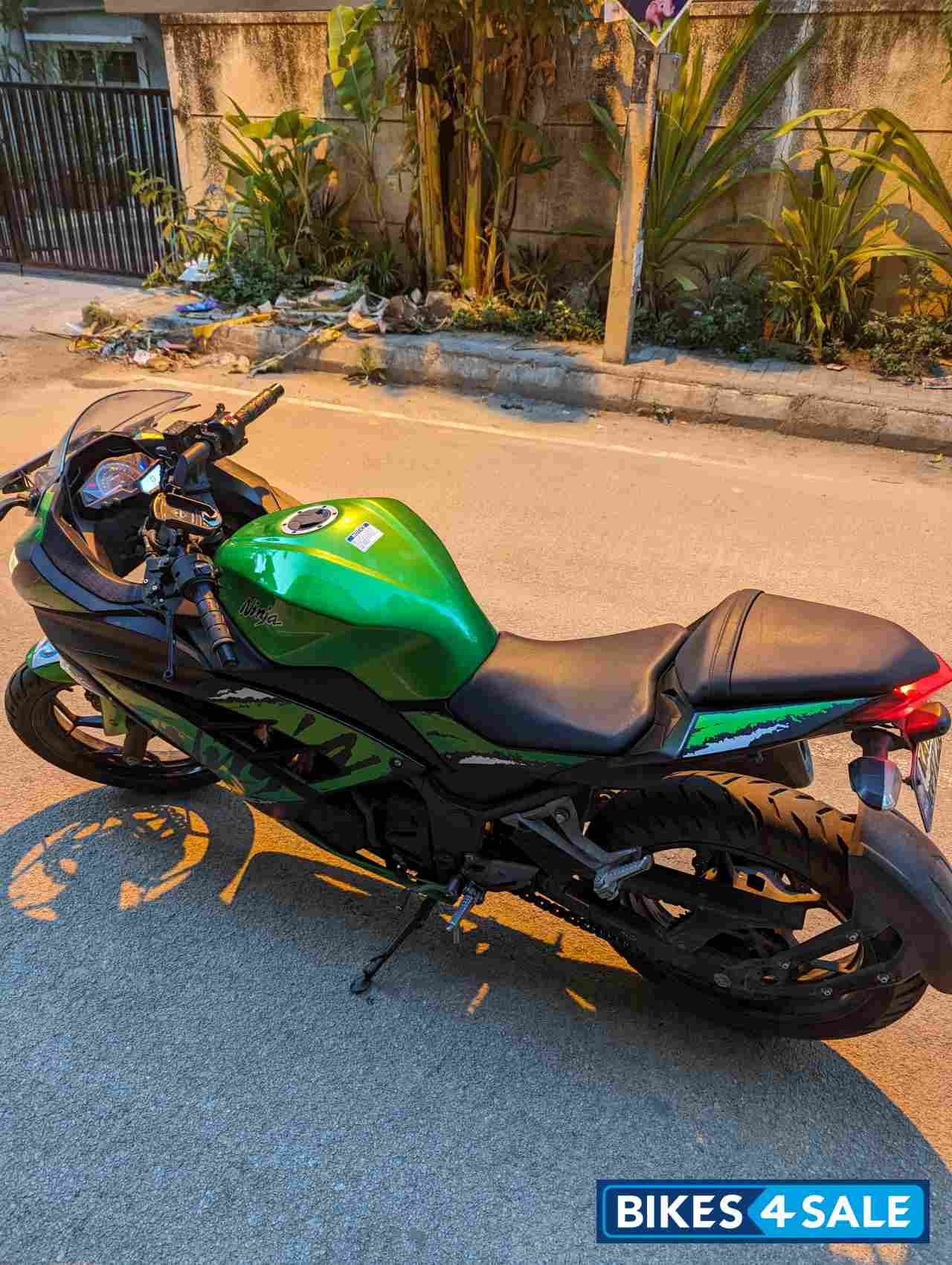 Candy Green Kawasaki Ninja 300R