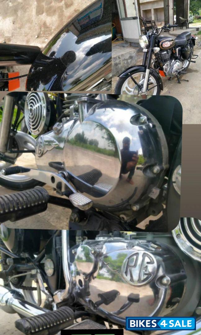 Black Royal Enfield Bullet Standard 350