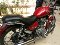 Red Royal Enfield Thunderbird 350