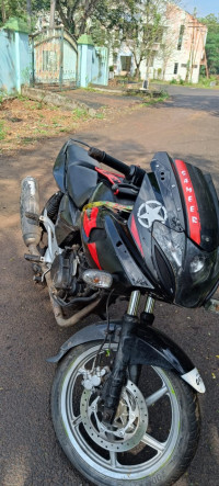 Black Bajaj Pulsar 220 DTSi