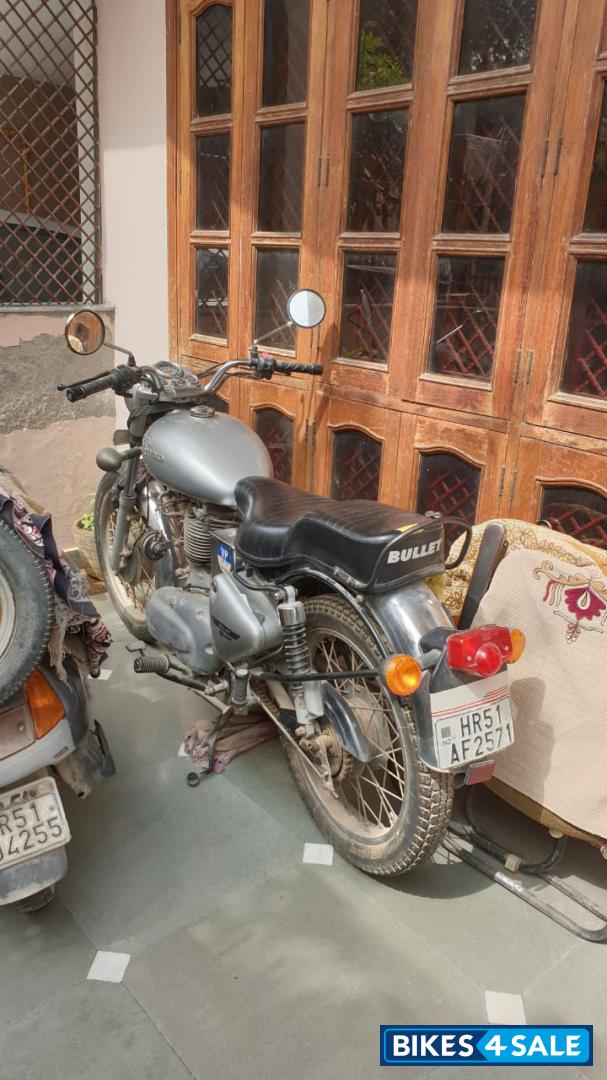 Royal Enfield Bullet