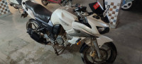 White Yamaha Fazer FZ16ST