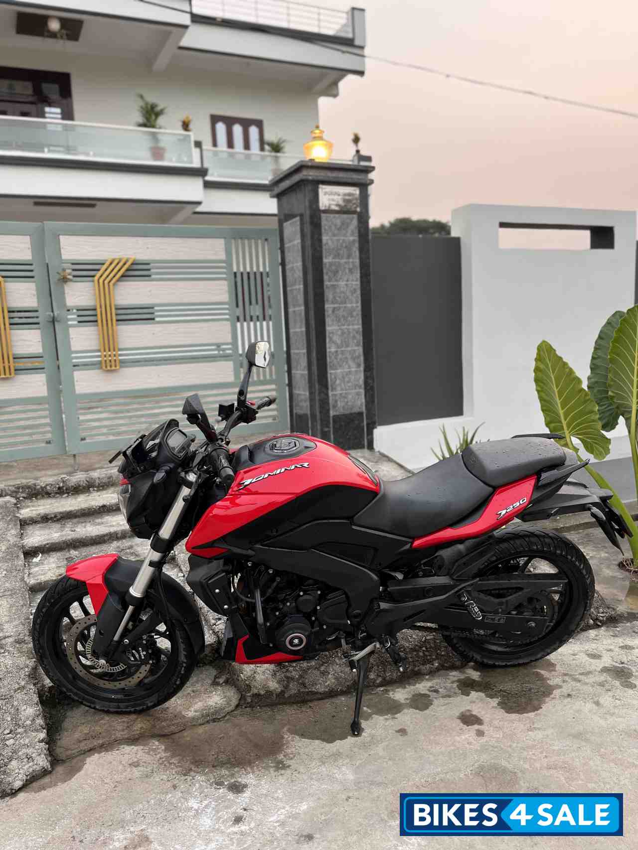Bajaj Dominar 250 Bajaj Dominar 250