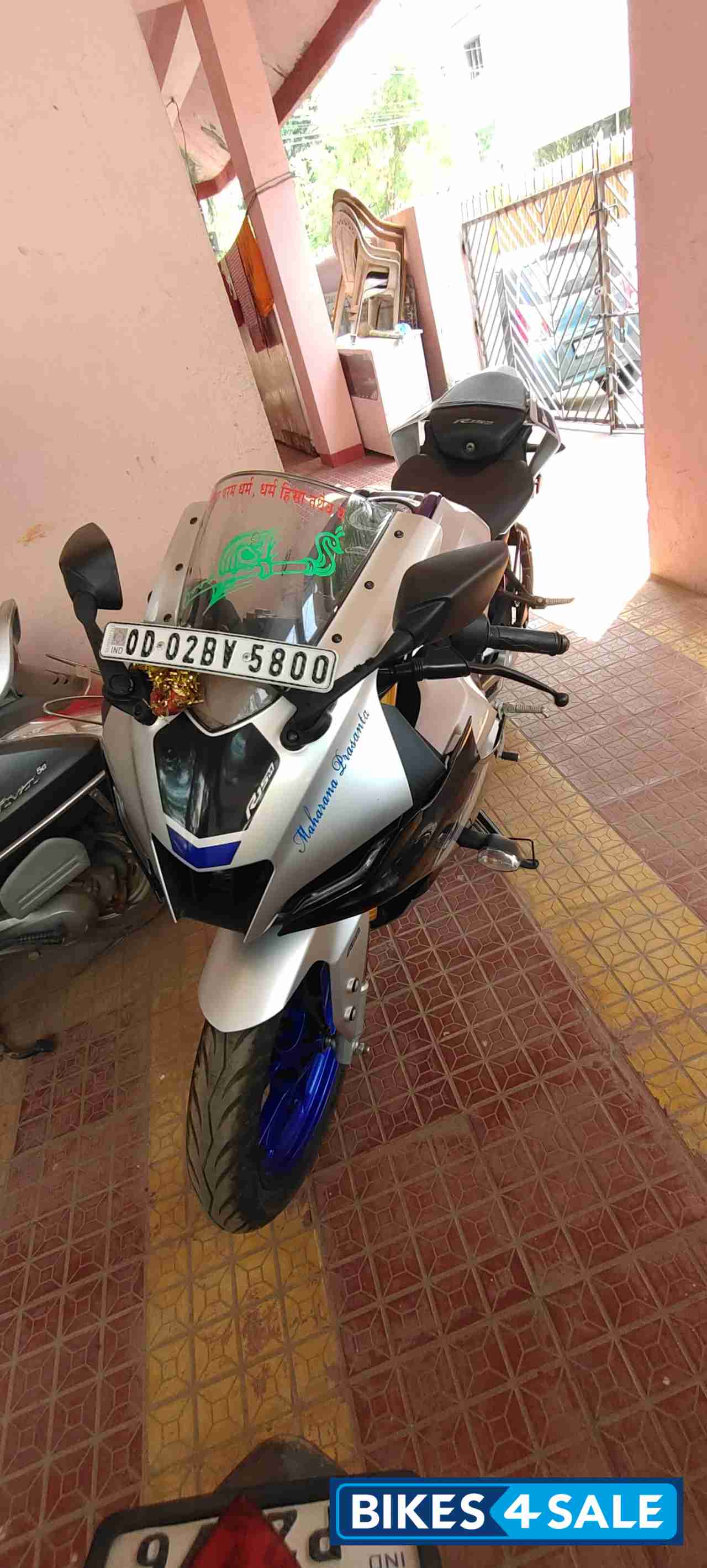 Yamaha R15M