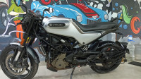 Husqvarna Vitpilen 250