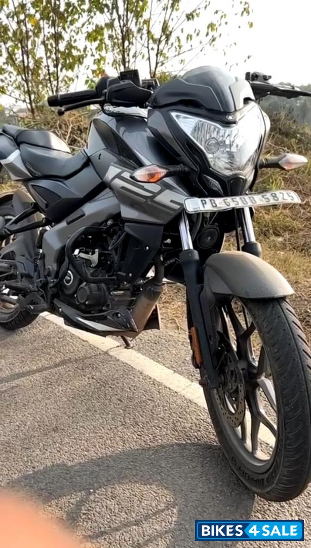 Bajaj Pulsar NS 125
