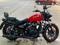 Royal Enfield Meteor 350 Fireball