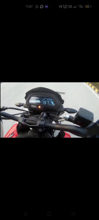 Canyon Red Bajaj Dominar 250