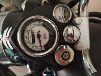 Black Royal Enfield Classic 350 2021