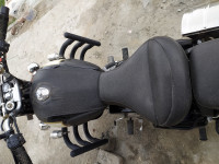 Black Royal Enfield Classic 350 2021