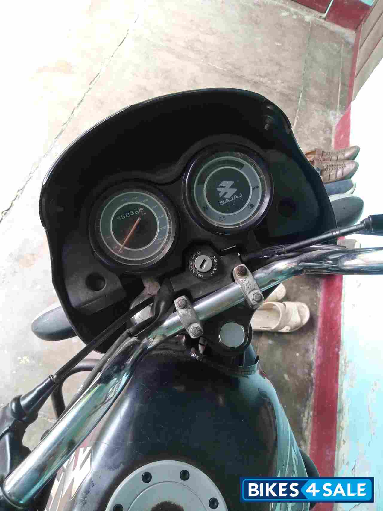 Bajaj Platina 125 DTS-Si