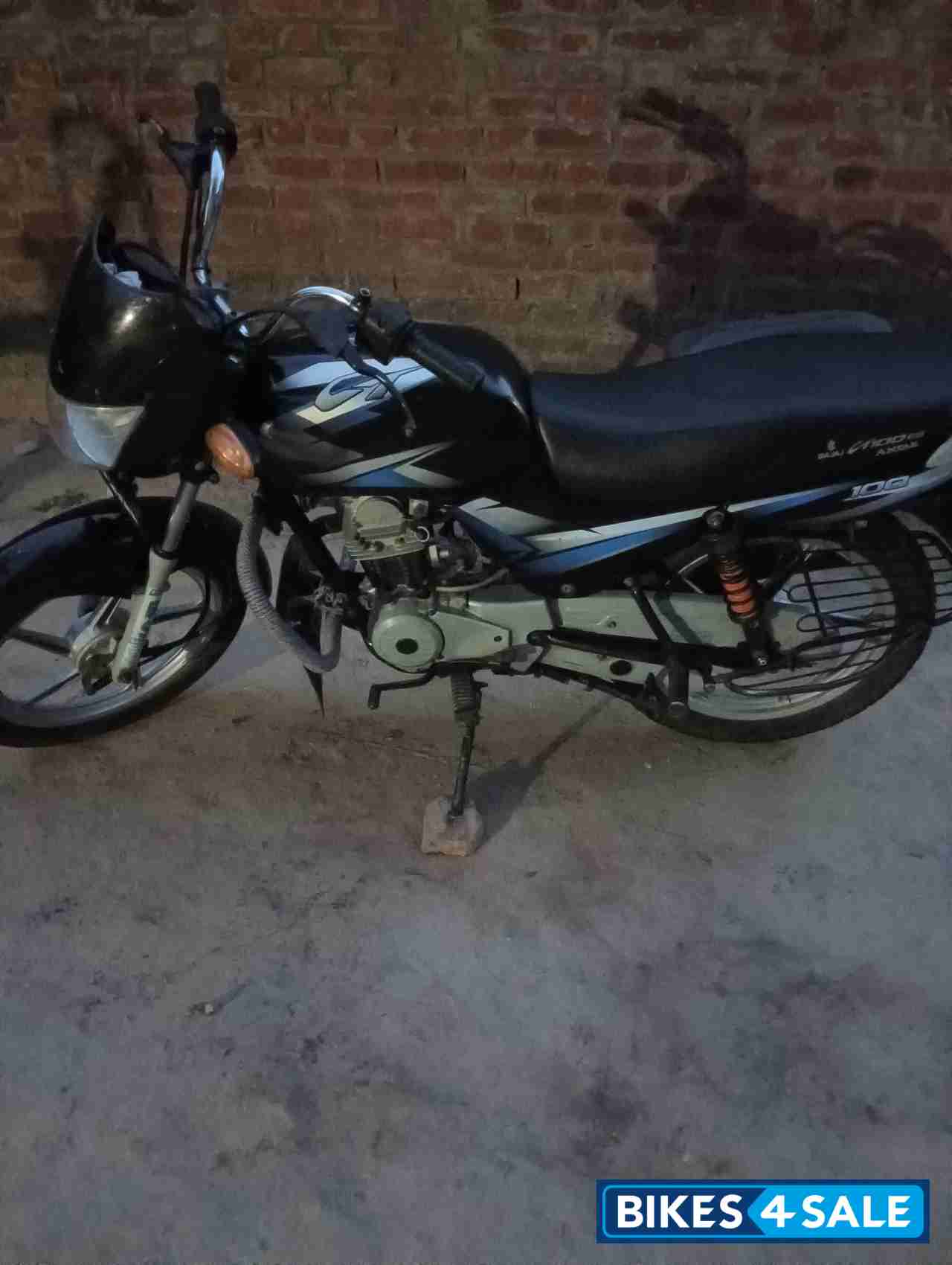 Bajaj CT 100