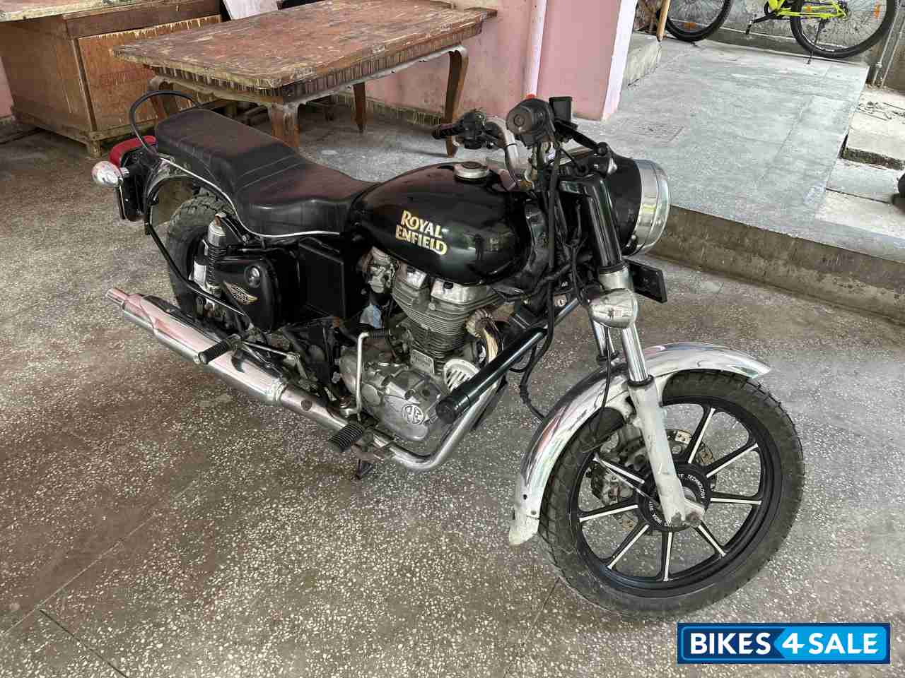 Black Royal Enfield Bullet Electra Twinspark Black Royal Enfield Bullet Electra Twinspark