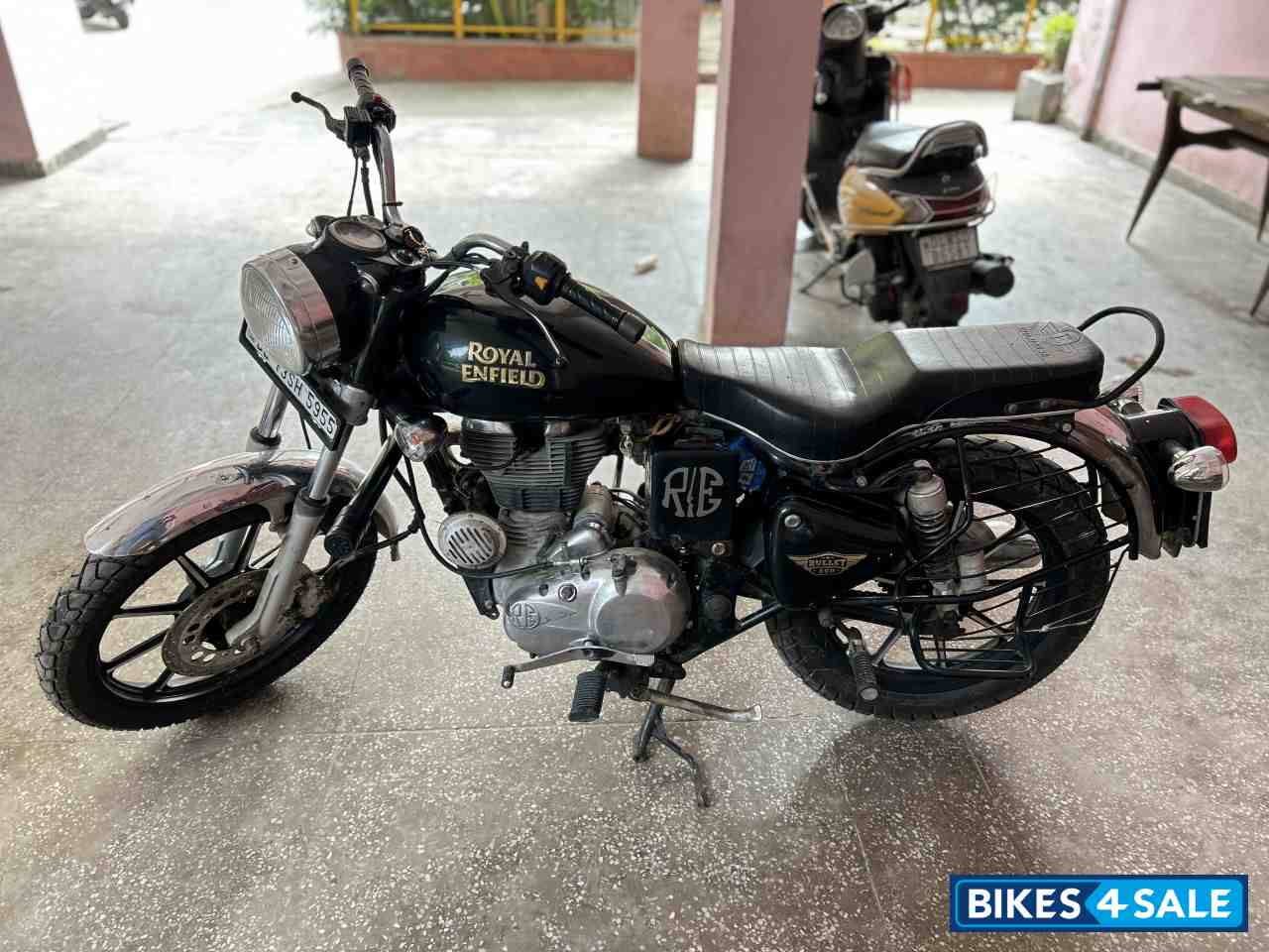Black Royal Enfield Bullet Electra Twinspark Black Royal Enfield Bullet Electra Twinspark