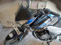 Black Bajaj Discover 125 ST