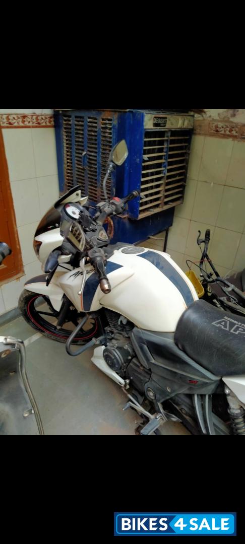 TVS Apache RTR 160
