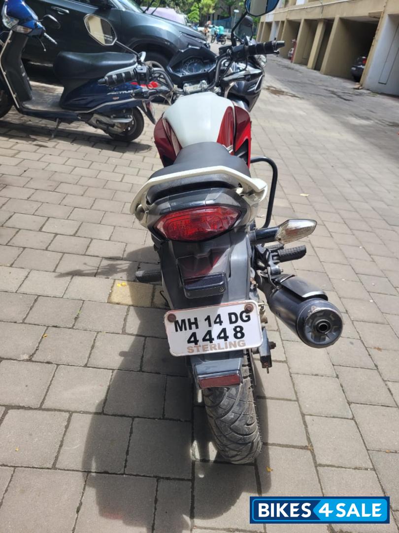 White Red Honda Unicorn Dazzler