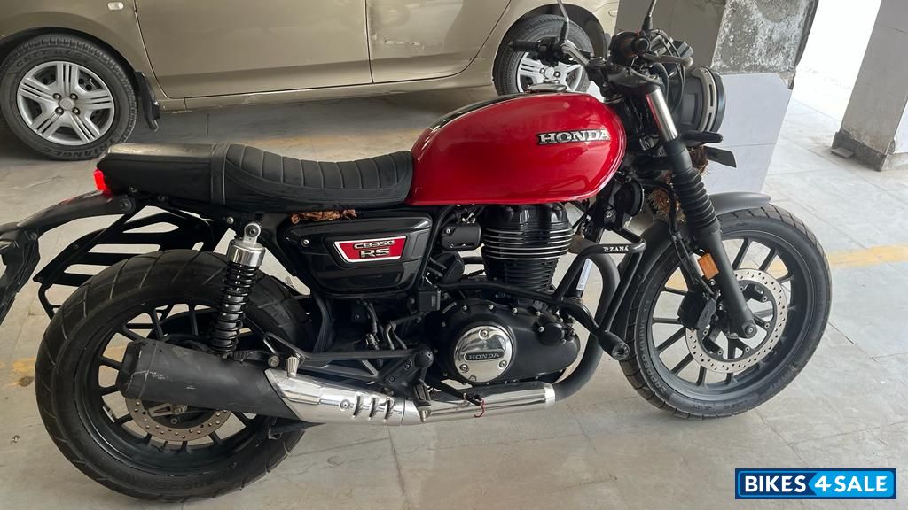 Honda 2023 CB350RS DLX Pro Dual Tone