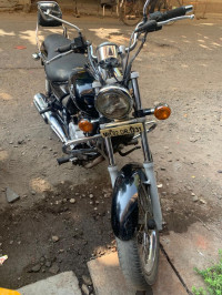 Bajaj Avenger 220 DTS-i