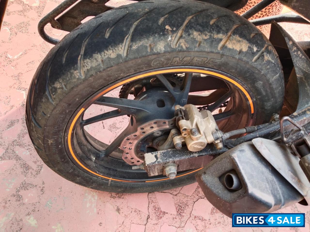 Black And Orange Metallic Oill Honda CB Hornet 160R