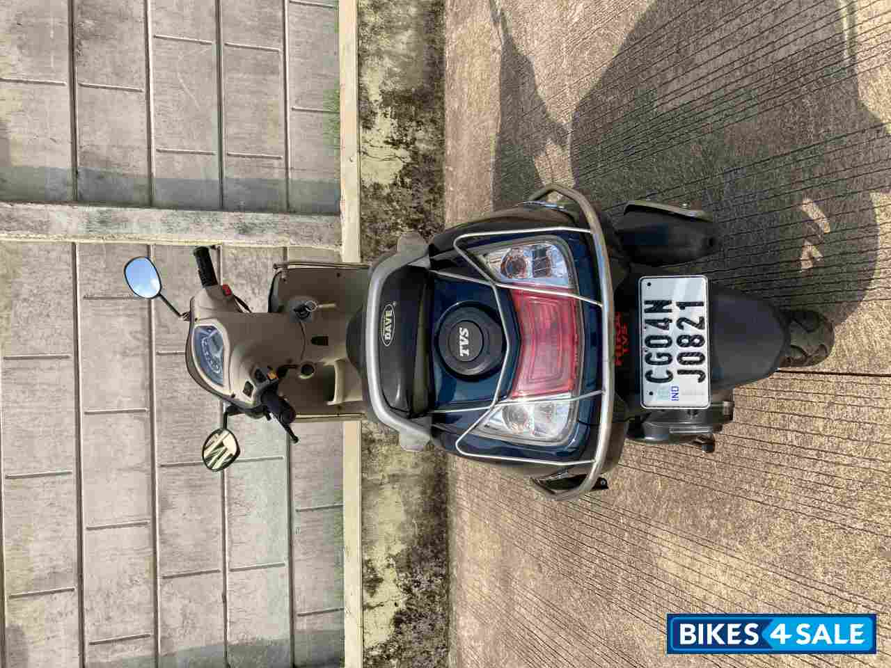 Blue TVS Jupiter ZX BS6