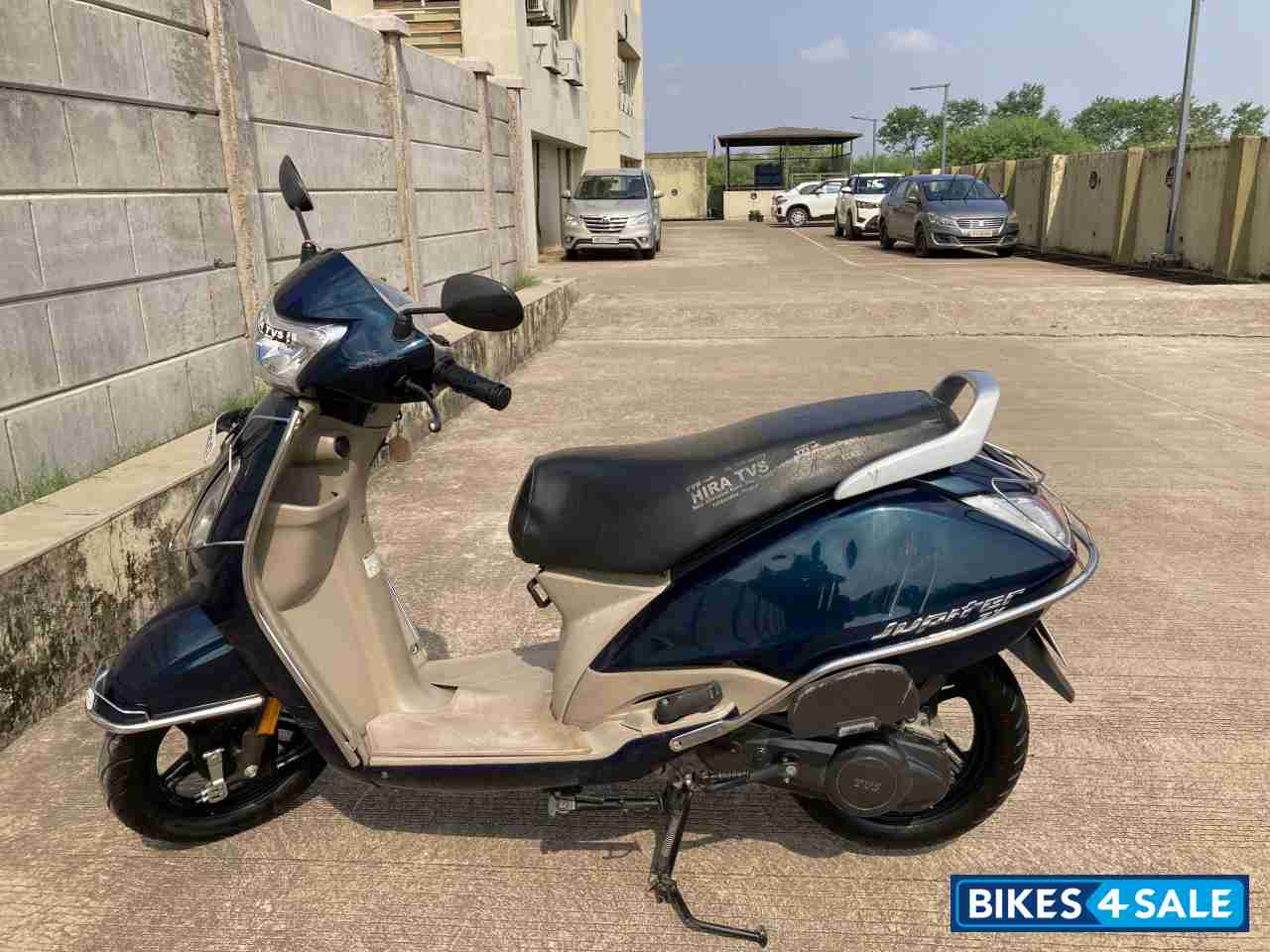 Blue TVS Jupiter ZX BS6