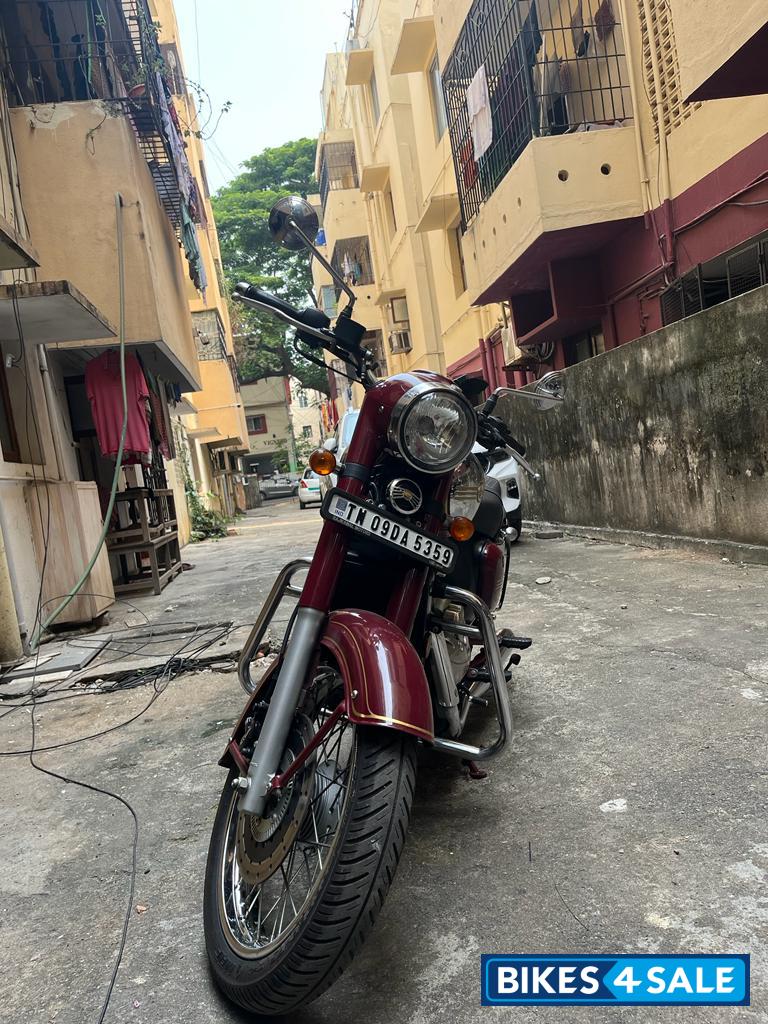 Maroon Jawa Jawa BS6 Maroon Jawa Jawa BS6