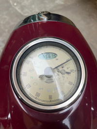 Maroon Jawa Jawa BS6