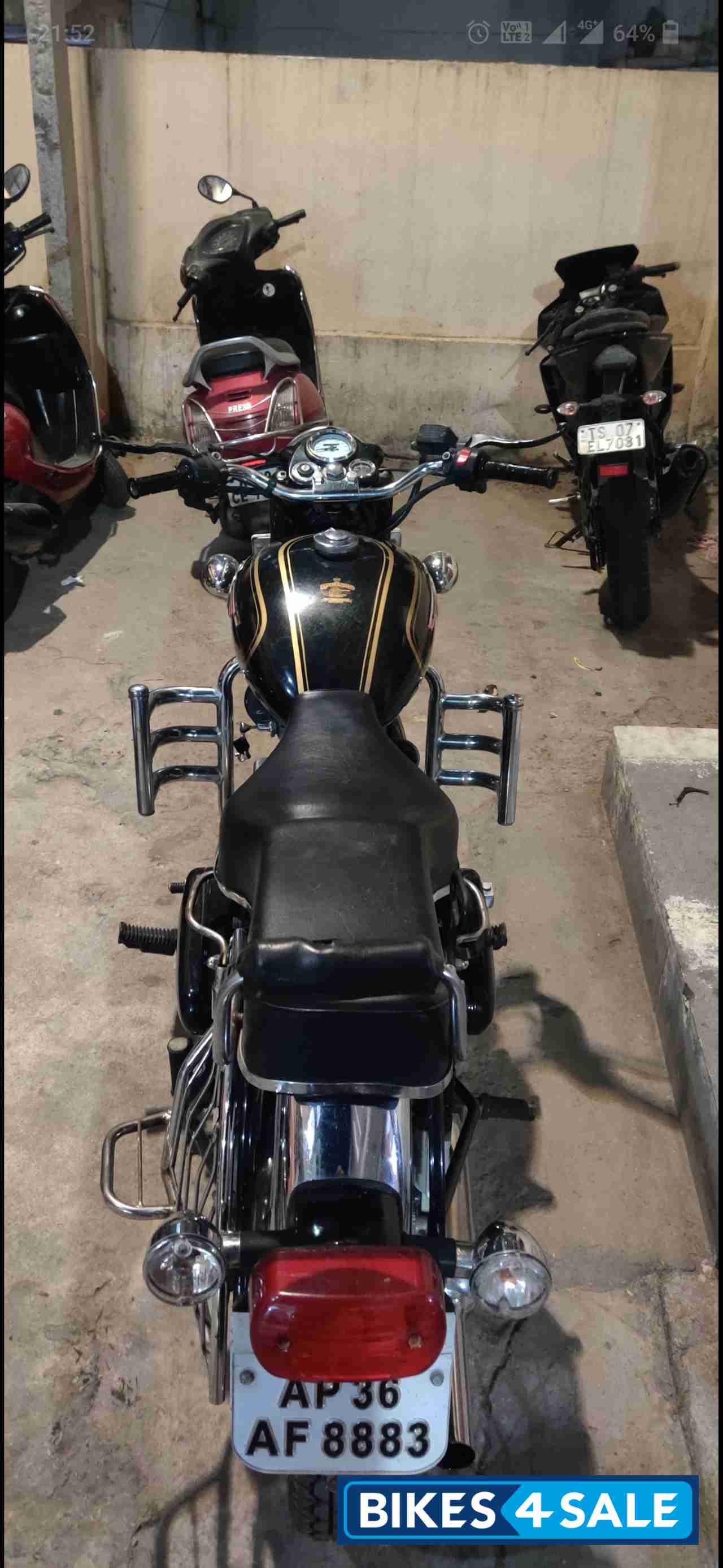 Royal Enfield Bullet 350