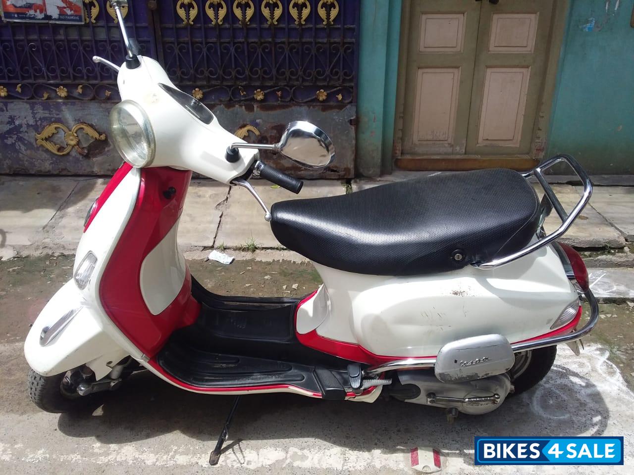 Vespa  125 NV