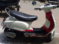 Vespa  125 NV