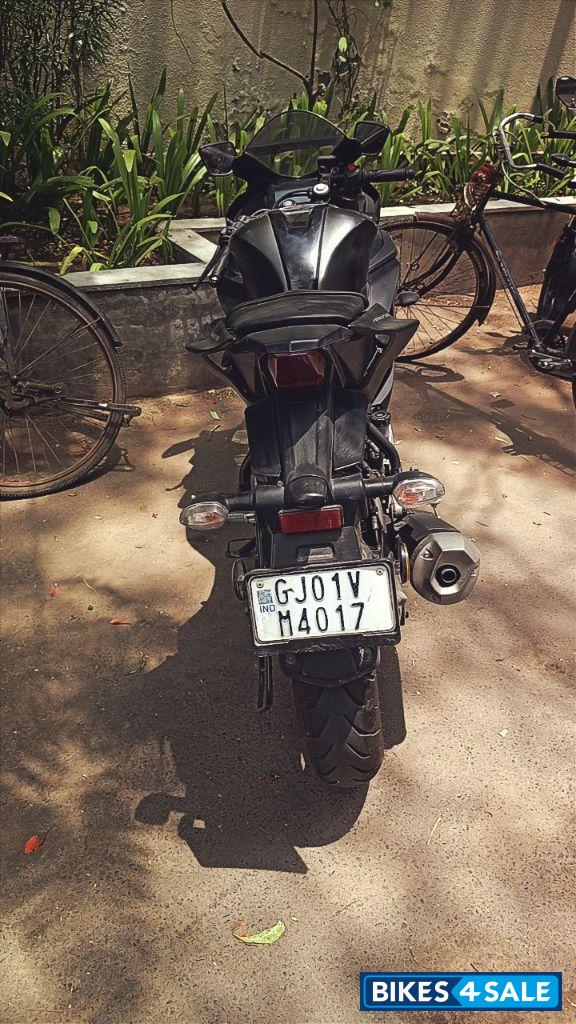 Yamaha YZF R15 Yamaha YZF R15