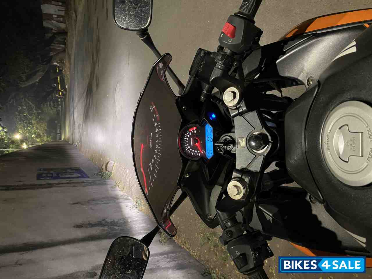 Orange/black Honda CBR 250R