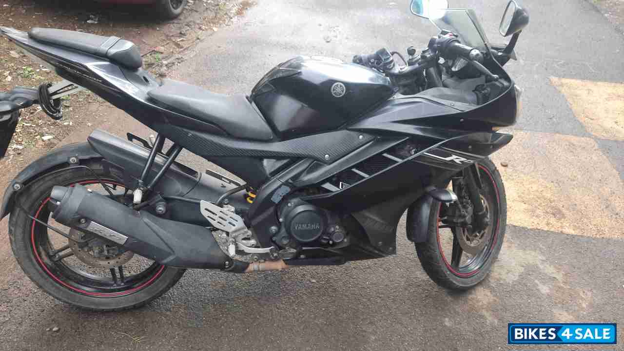 Yamaha YZF R15 V2