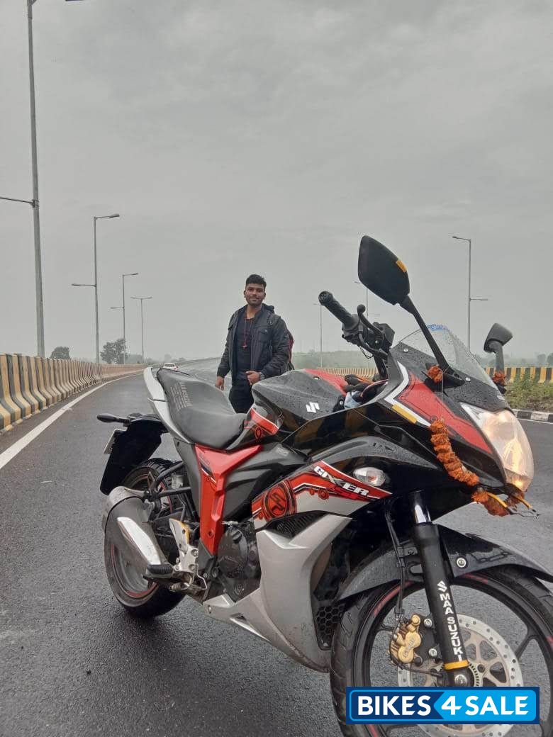 Suzuki Gixxer SF Fi Suzuki Gixxer SF Fi