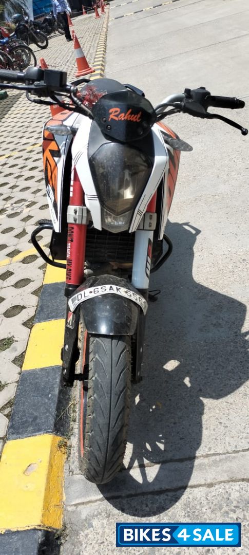 White KTM Duke 200
