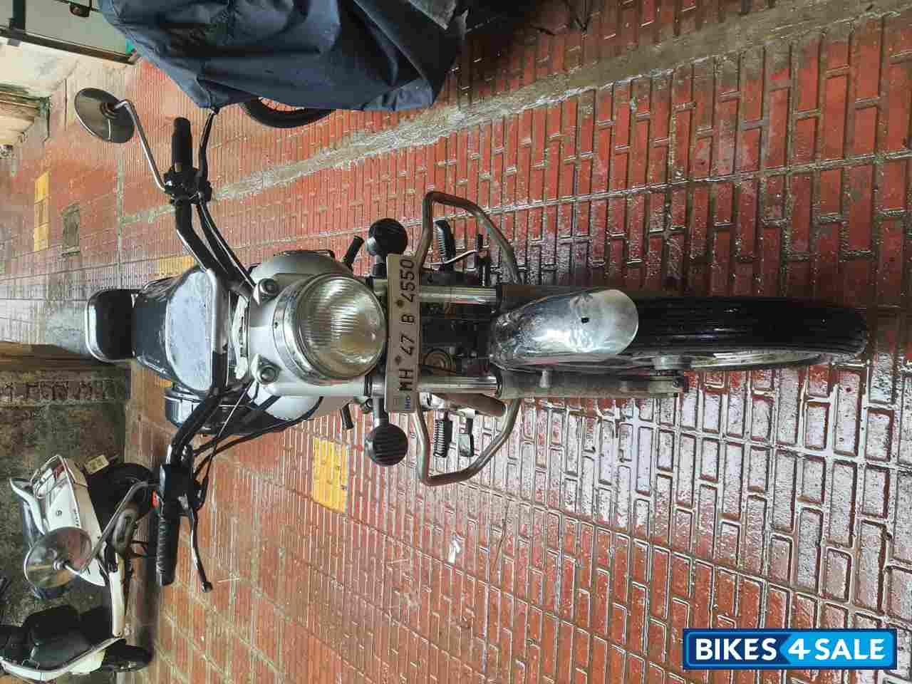 Silver Royal Enfield Bullet Electra Twinspark