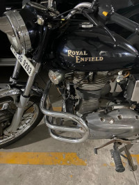 Black Royal Enfield Bullet Electra