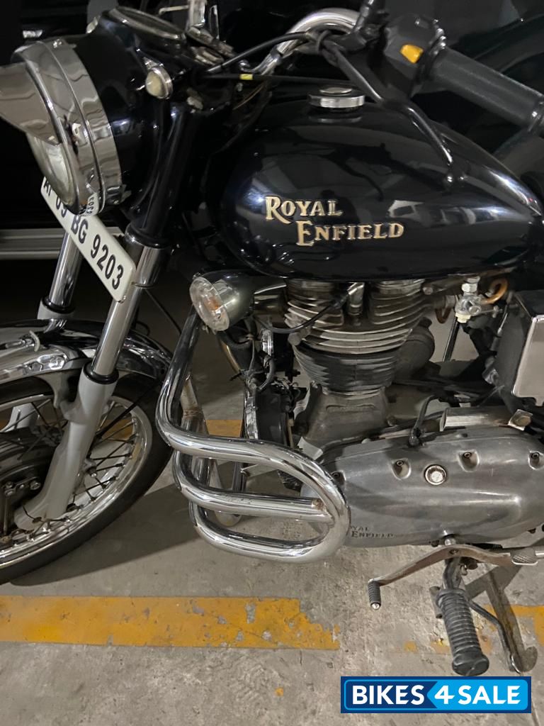 Black Royal Enfield Bullet Electra